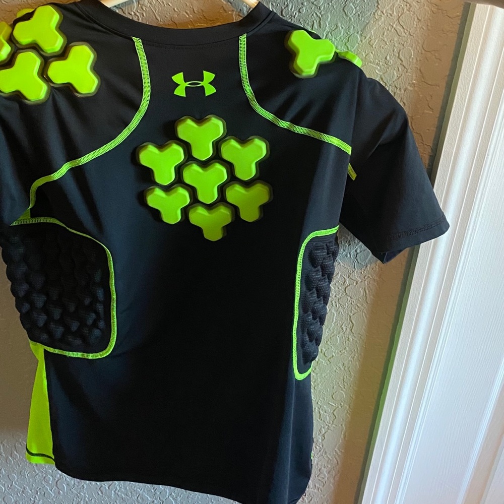 Under Armour under shirt padding